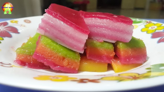 Num Chak Kachan (Khmer Layer Cake)
